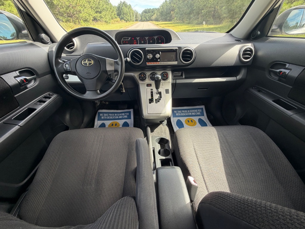 2010 Toyota Scion Xb - $8,950