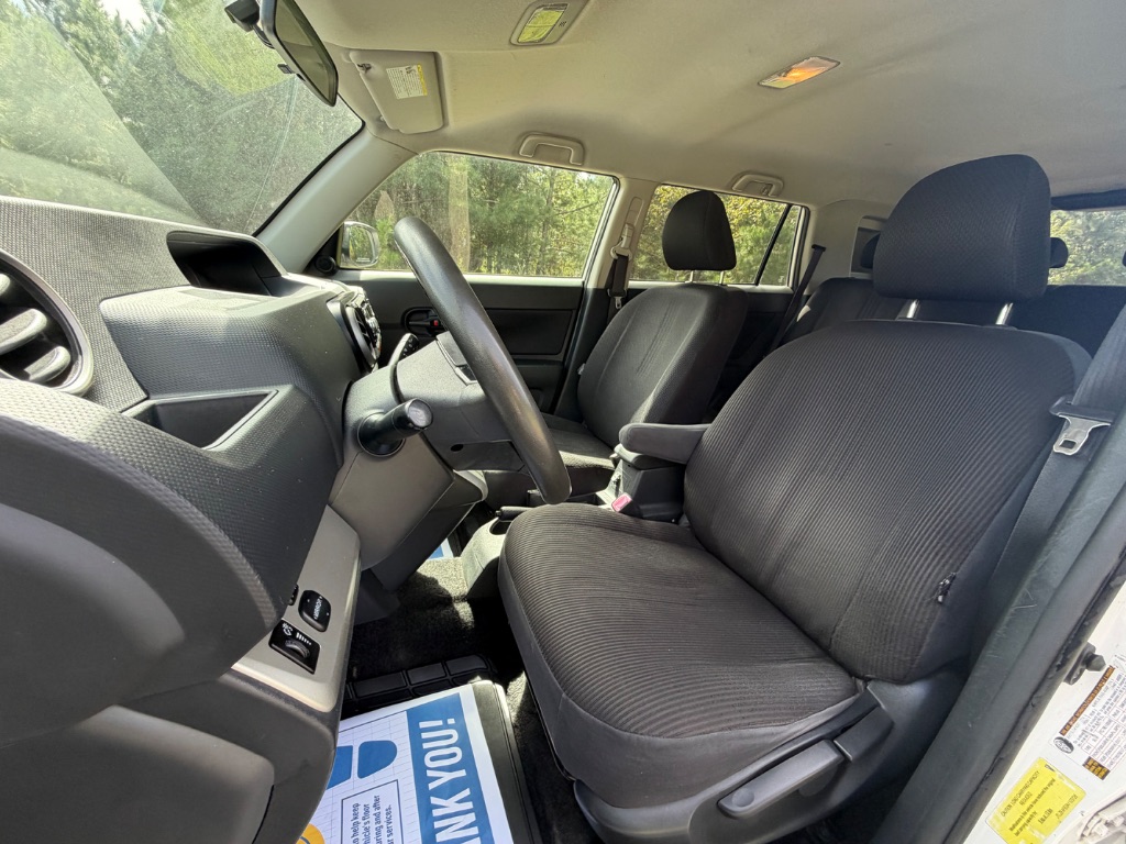 2010 Toyota Scion Xb - $8,950