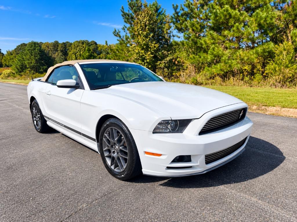 2013 Ford Mustang - $9,150