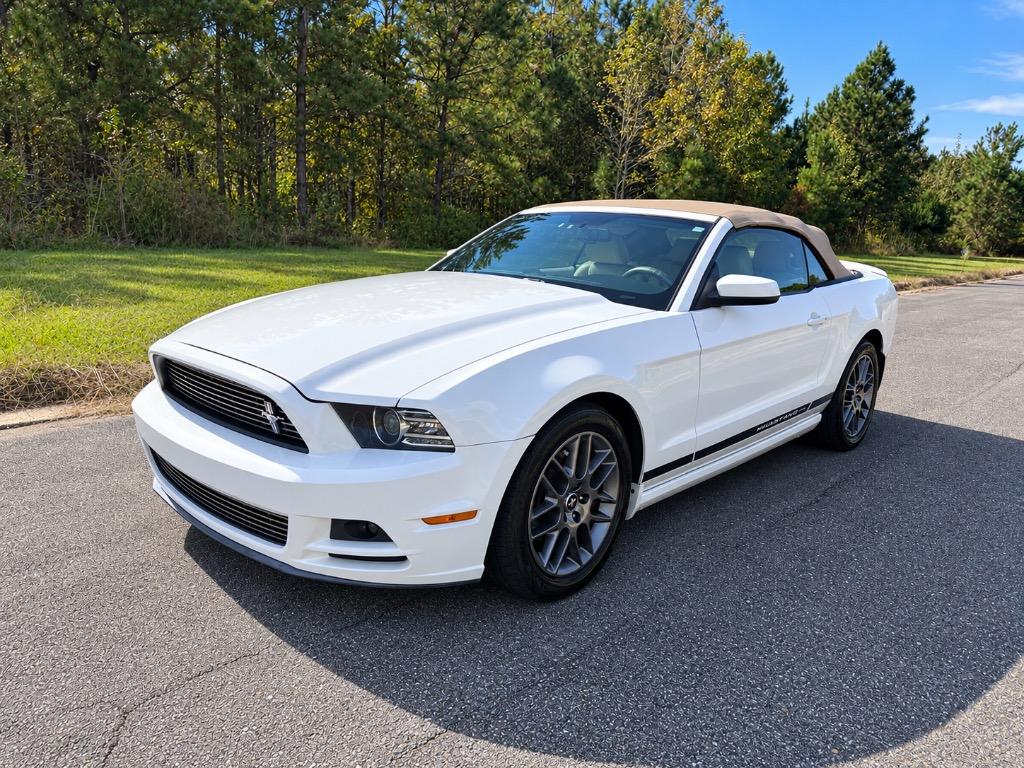 2013 Ford Mustang - $9,150
