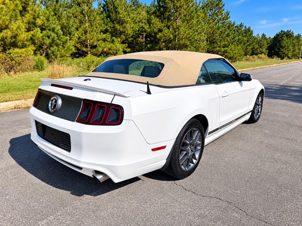 2013 Ford Mustang - $9,150