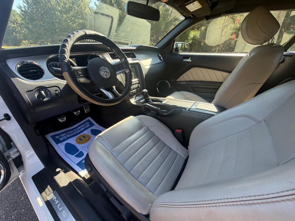 2013 Ford Mustang - $9,150