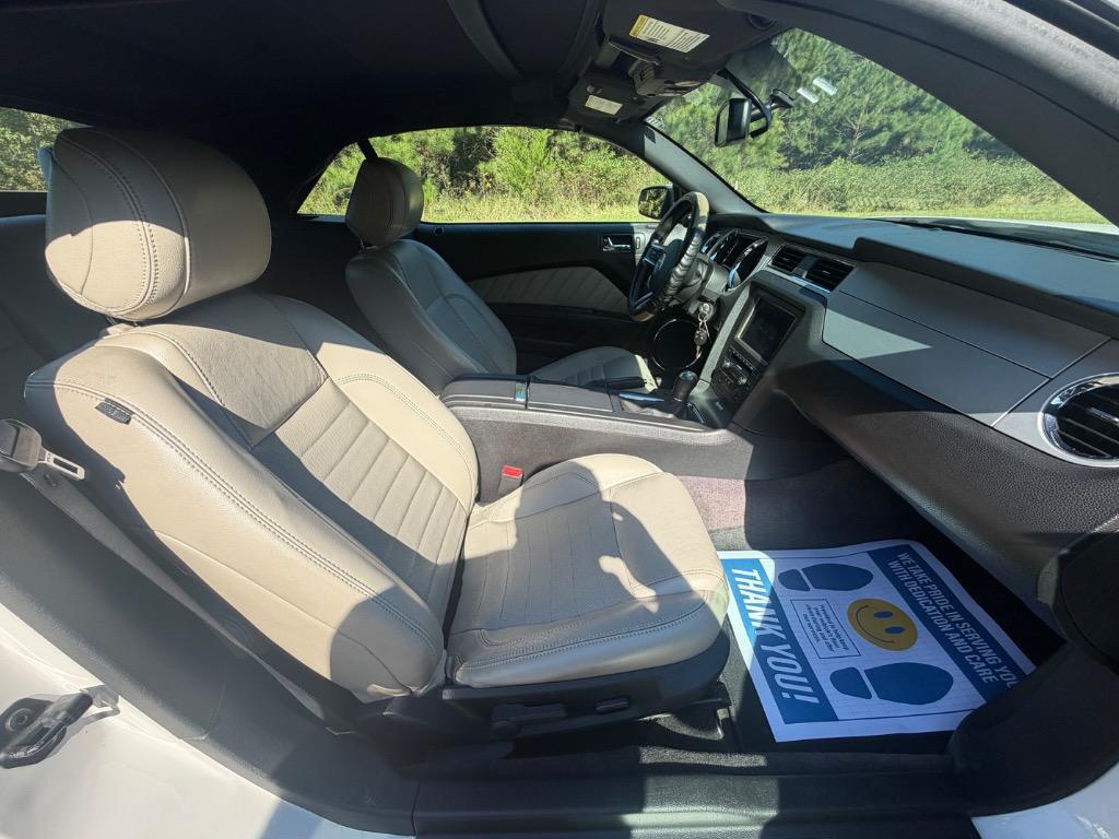 2013 Ford Mustang - $9,150