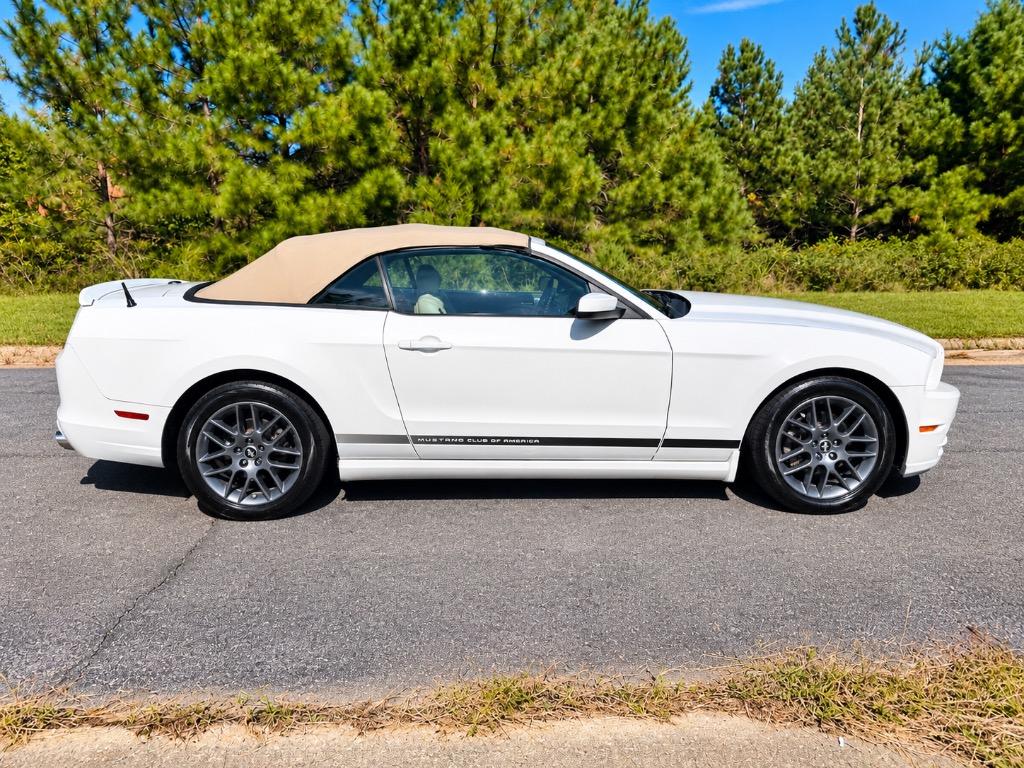 2013 Ford Mustang - $9,150