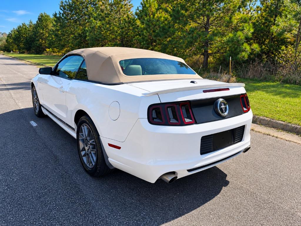 2013 Ford Mustang - $9,150