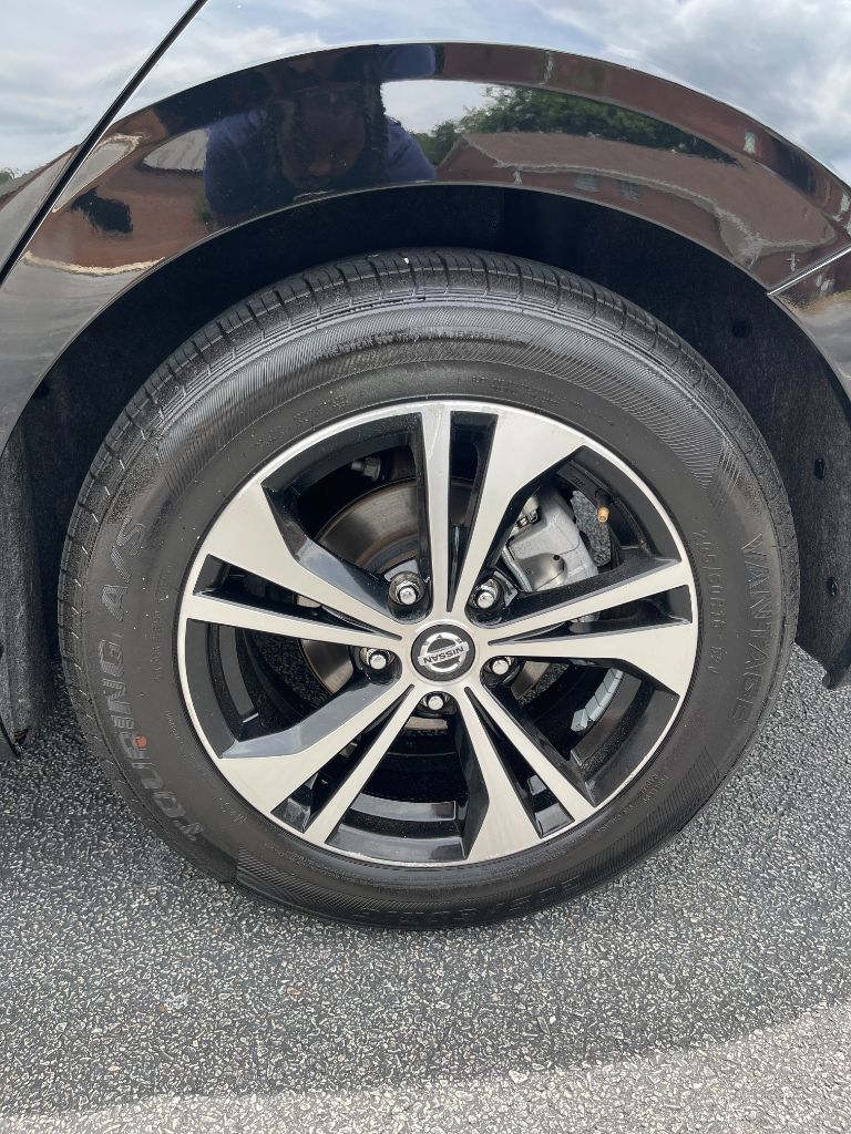 2022 Nissan Sentra - $10,990