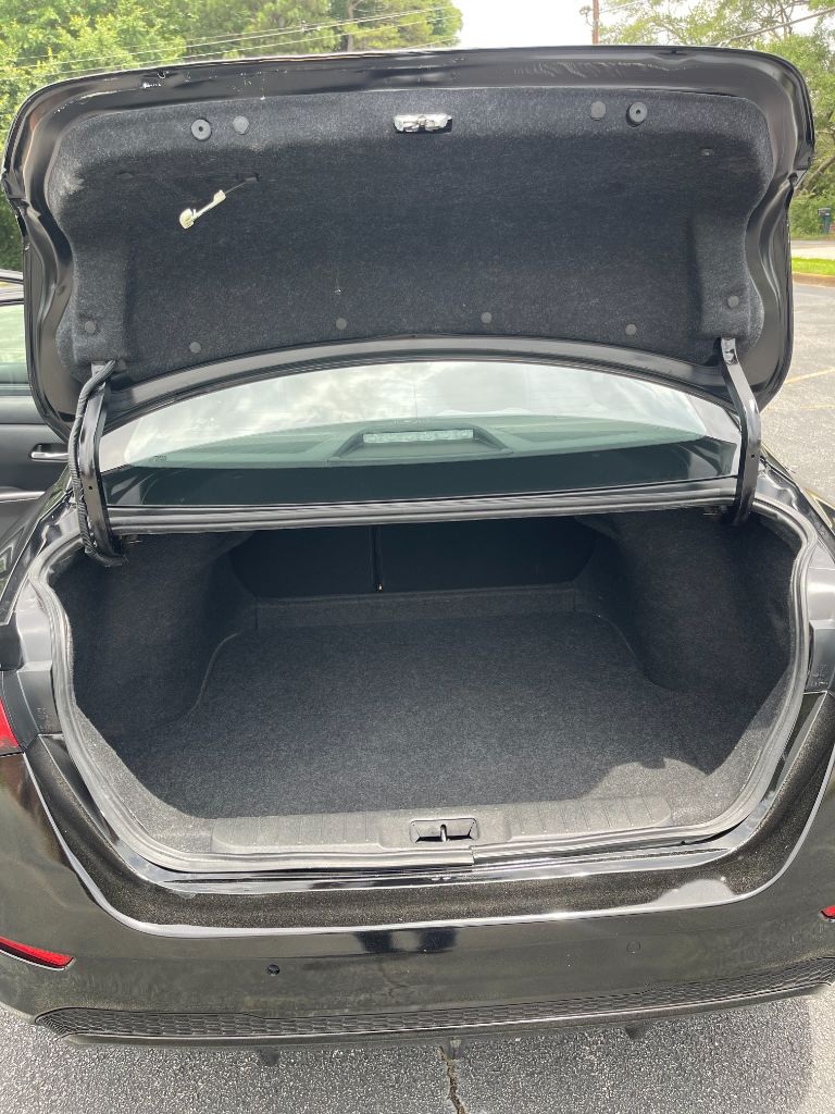 2022 Nissan Sentra - $10,990