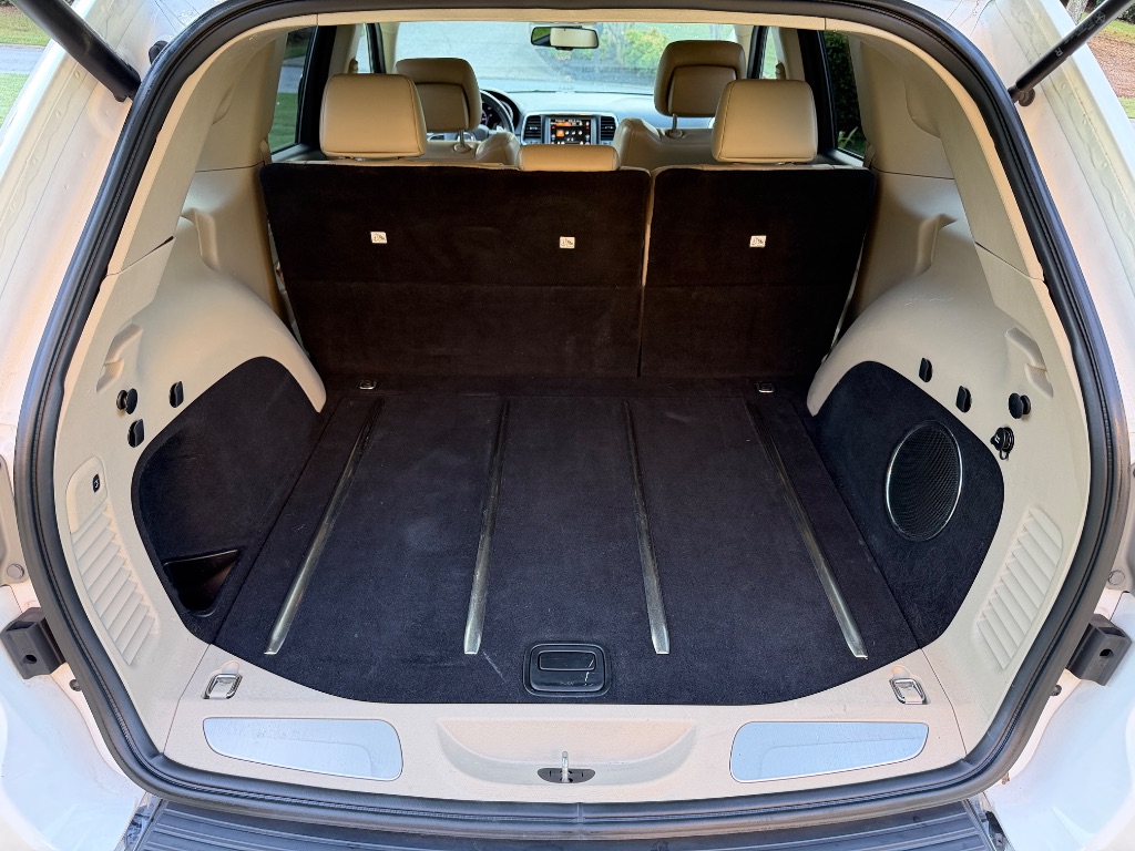 2014 Jeep Cherokee - $13,000