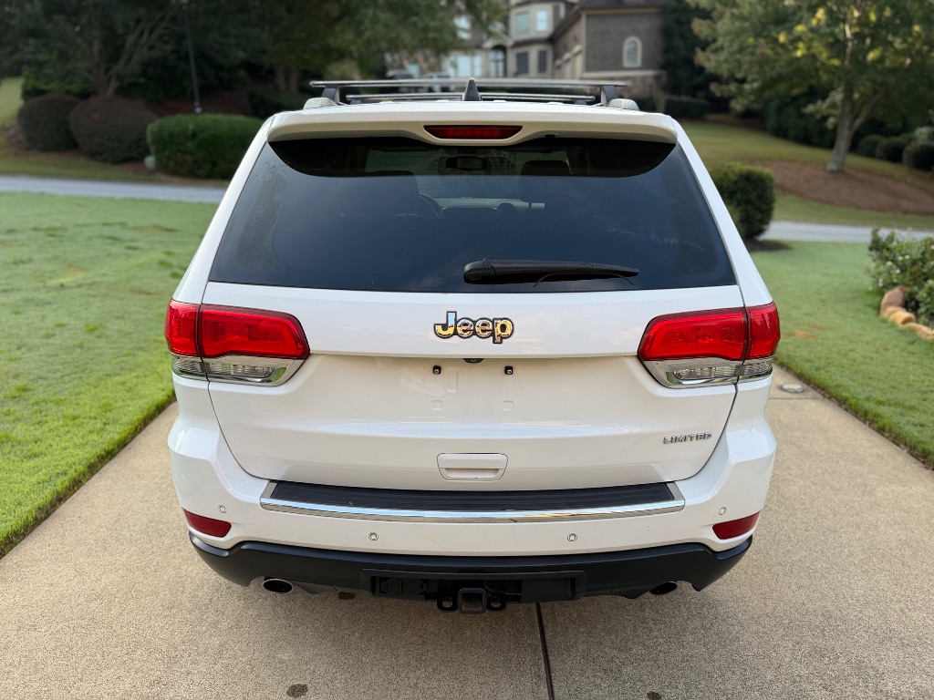 2014 Jeep Cherokee - $13,000