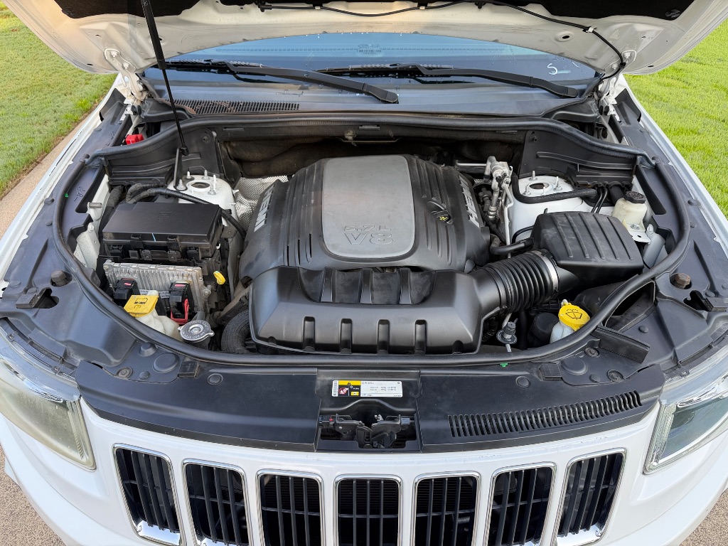 2014 Jeep Cherokee - $13,000