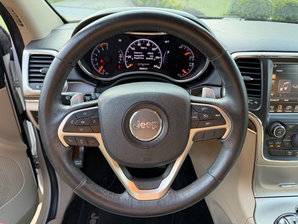 2014 Jeep Cherokee - $13,000