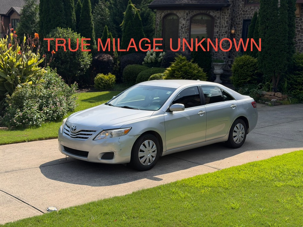 2011 Toyota Camry - $3,200
