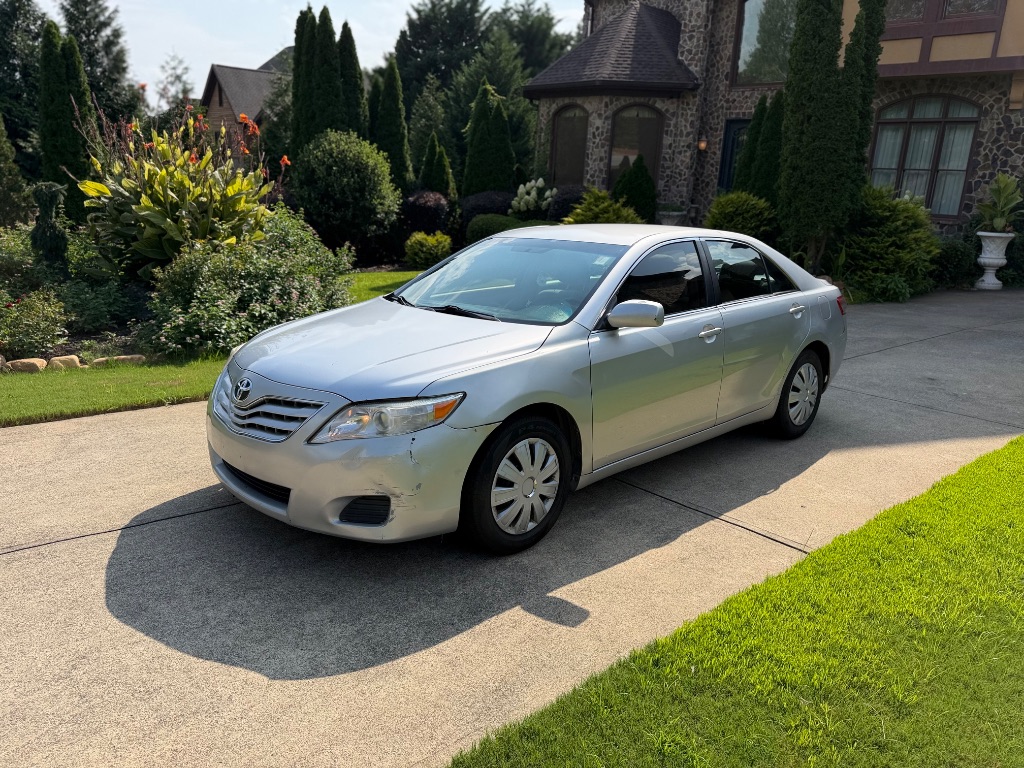 2011 Toyota Camry - $3,200