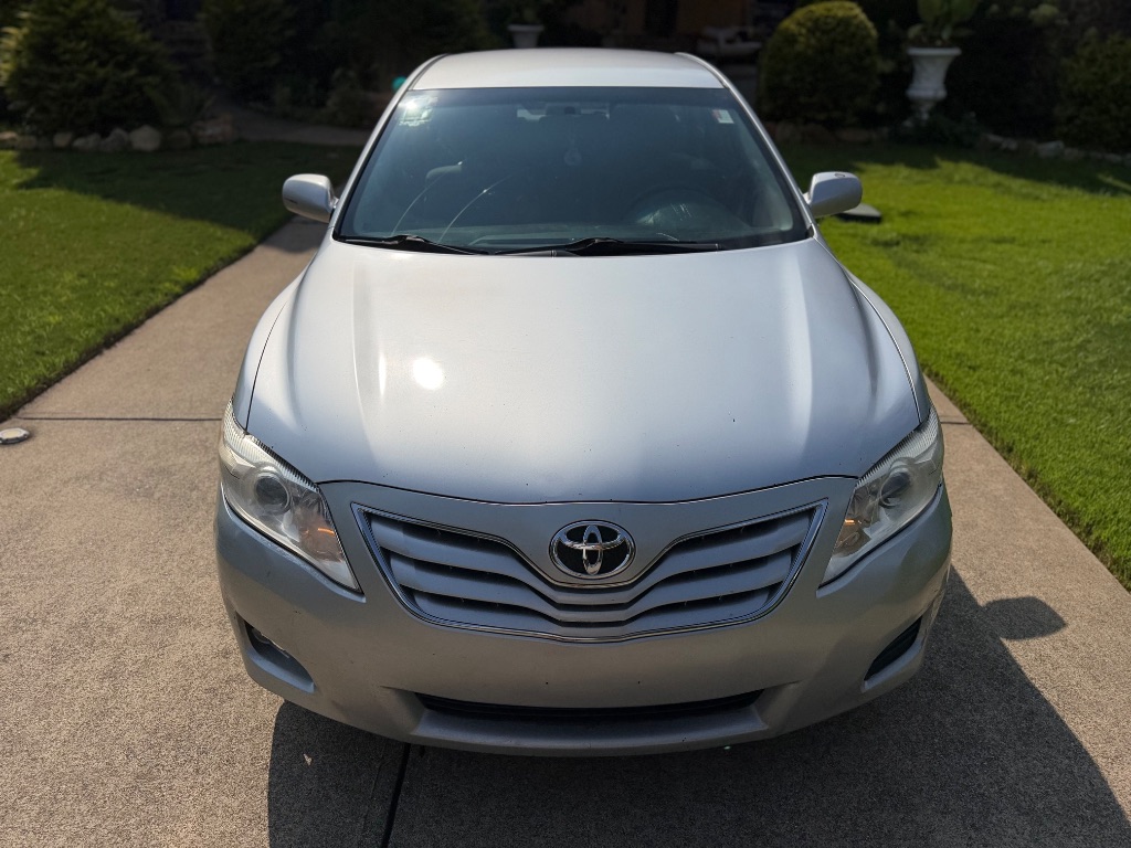 2011 Toyota Camry - $3,200