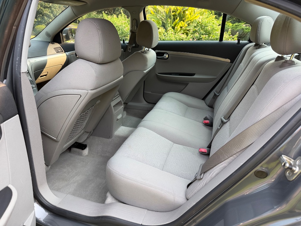2009 Saturn Aura - $5,300