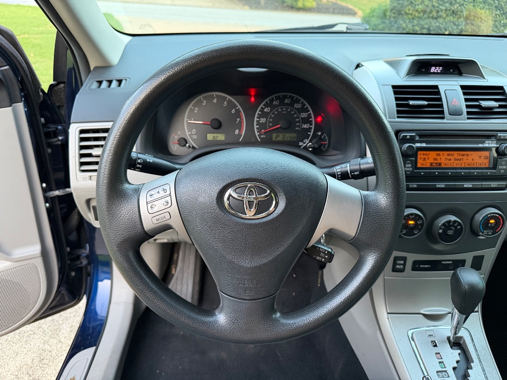 2012 Toyota Corolla - $6,000