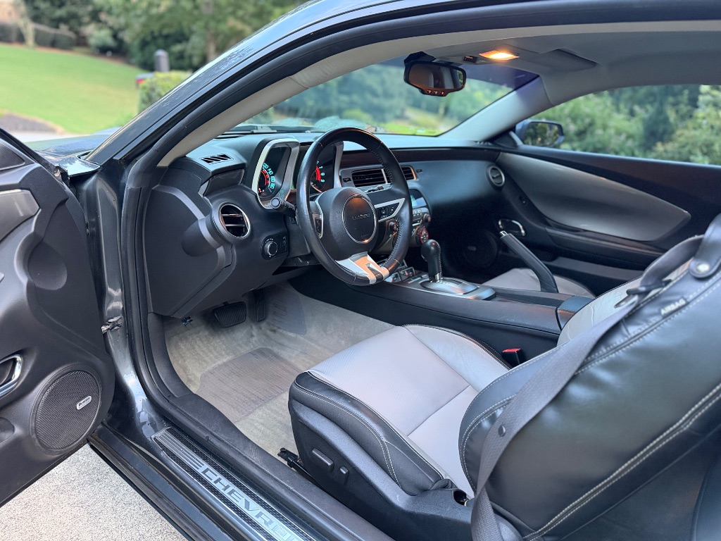 2011 Chevrolet Camaro - $13,500