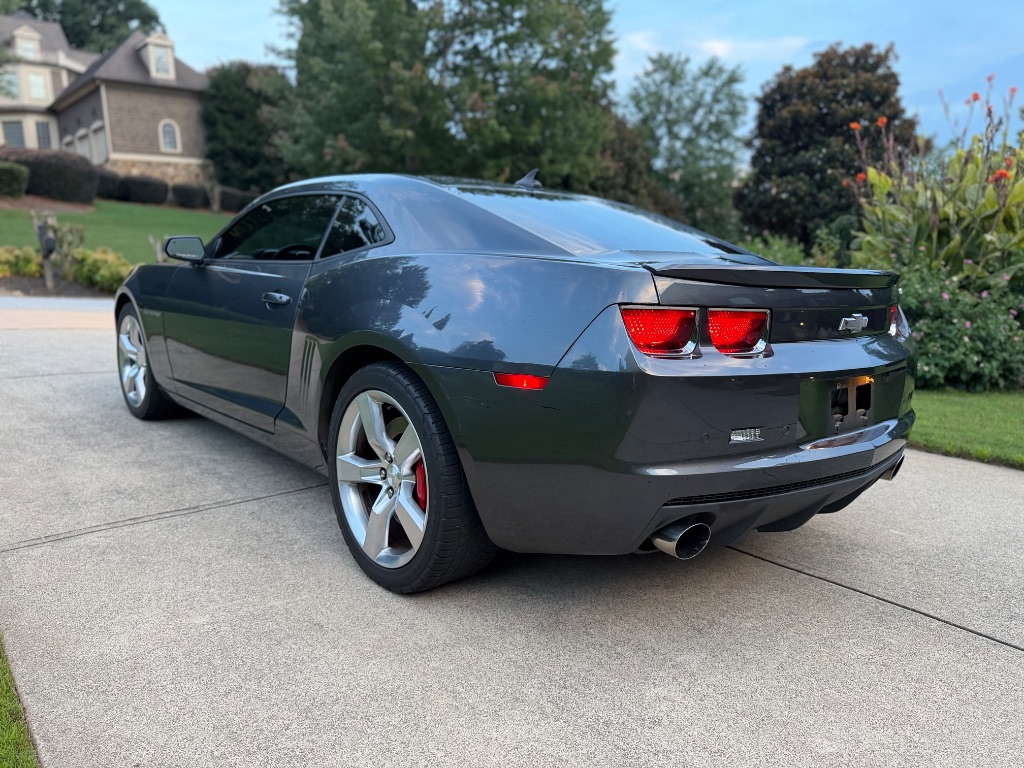 2011 Chevrolet Camaro - $13,500