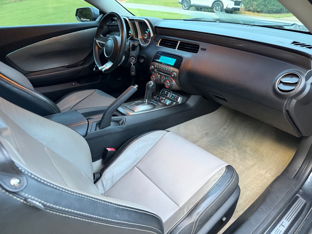 2011 Chevrolet Camaro - $13,500