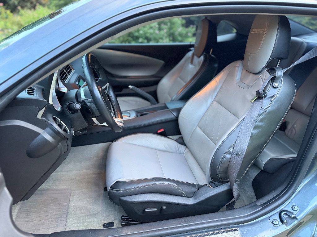 2011 Chevrolet Camaro - $13,500