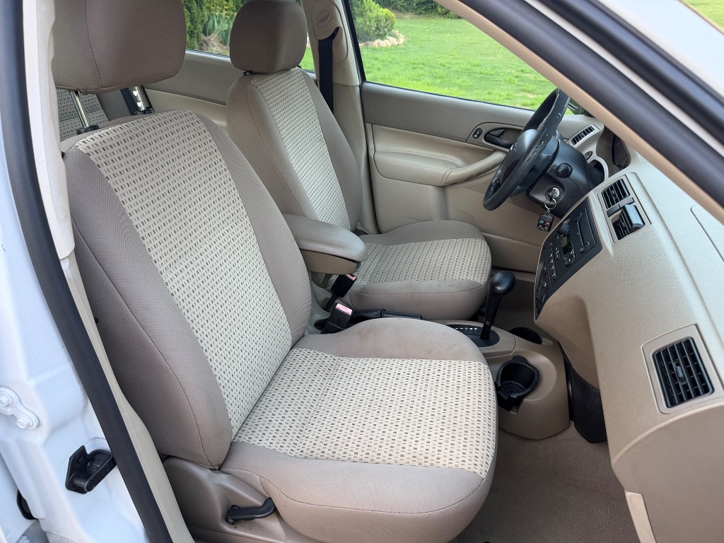 2007 Ford Focus - $4,700