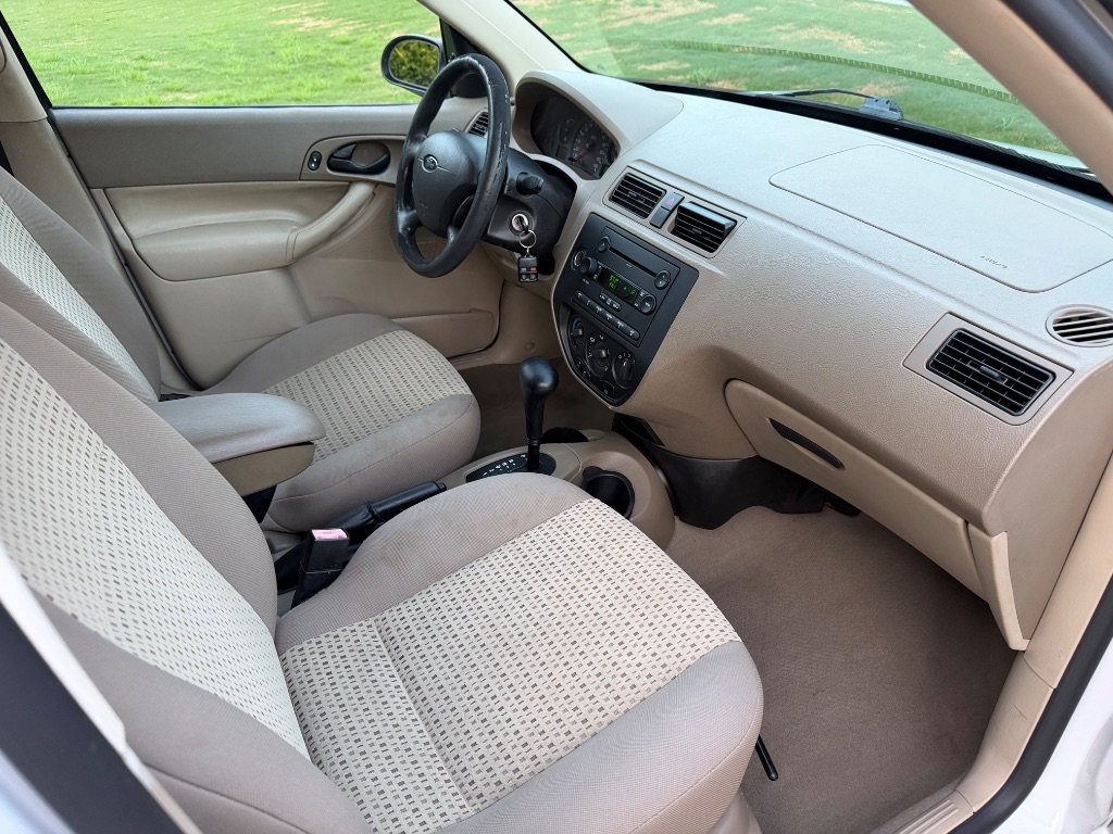2007 Ford Focus - $4,700