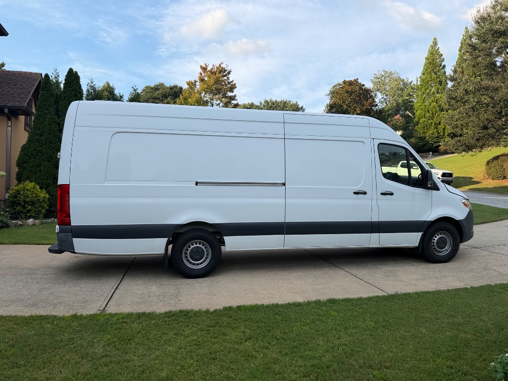 2023 Mercedes-Benz Sprinter - $19,000