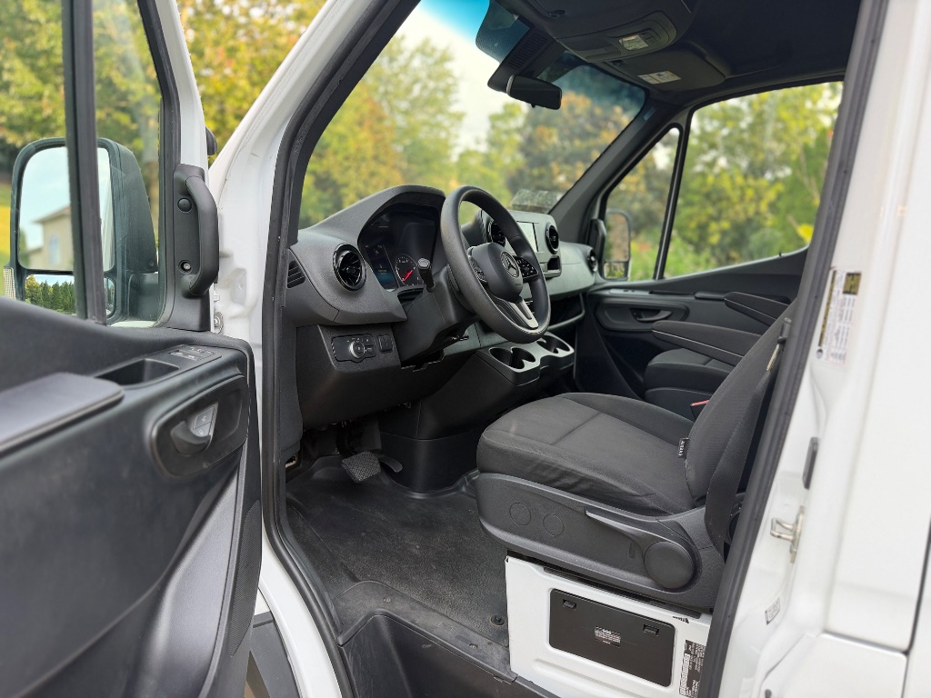 2023 Mercedes-Benz Sprinter - $19,000