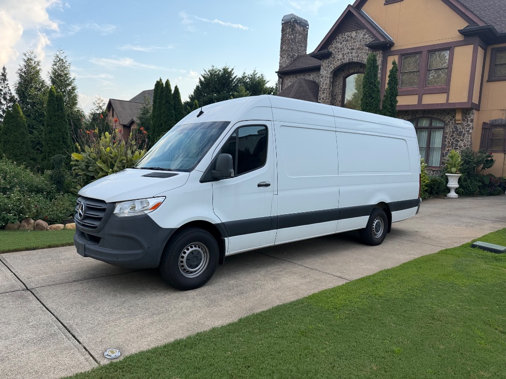 2023 Mercedes-Benz Sprinter - $19,000