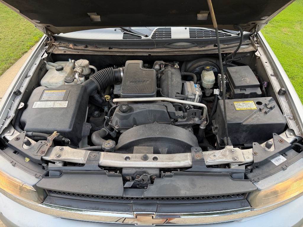 2004 Chevrolet Blazer - $4,300