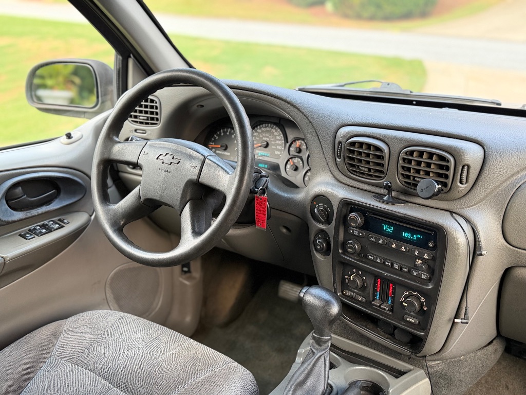 2004 Chevrolet Blazer - $4,300