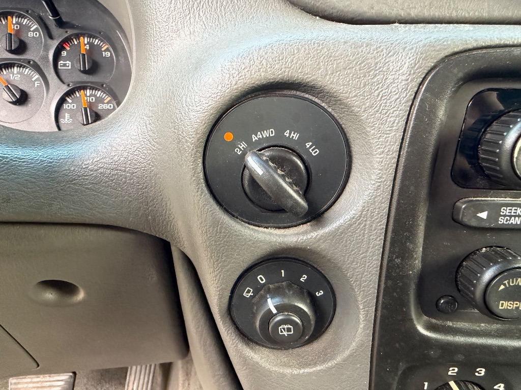 2004 Chevrolet Blazer - $4,300