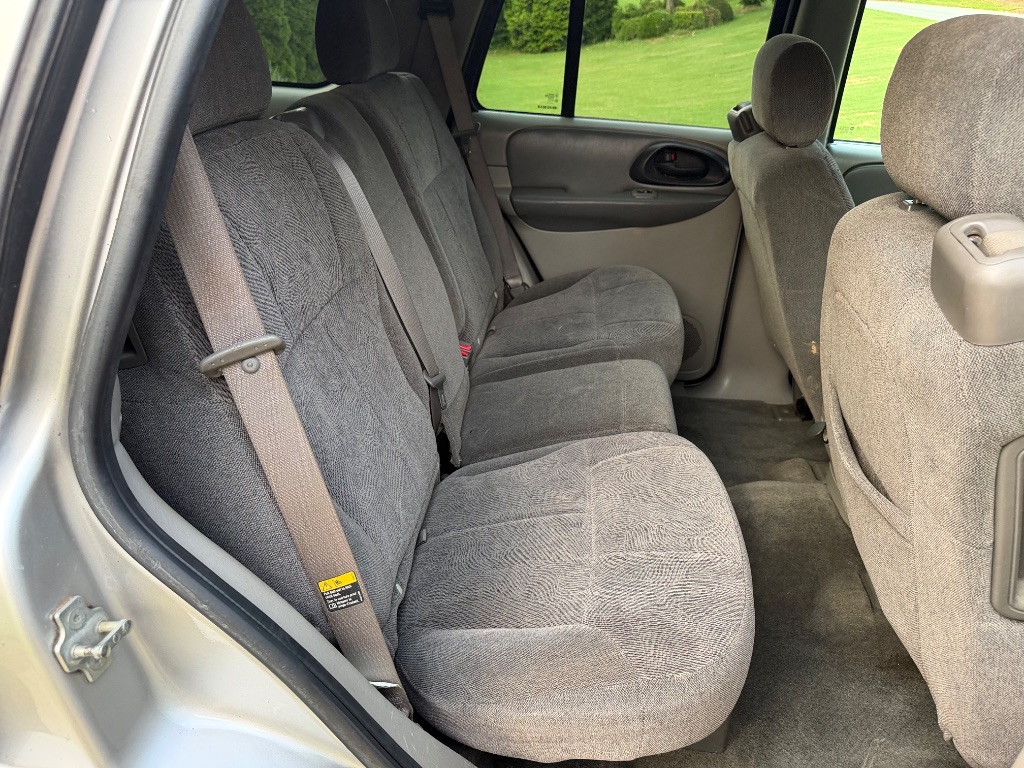 2004 Chevrolet Blazer - $4,300