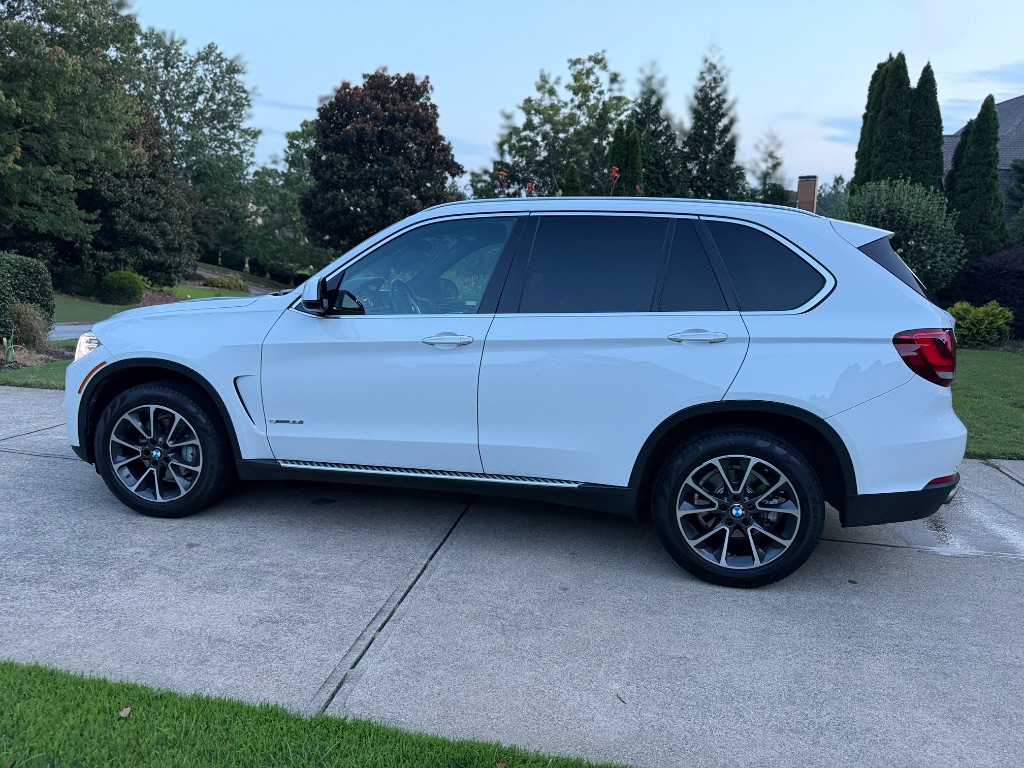 2017 BMW X5 - $11,055