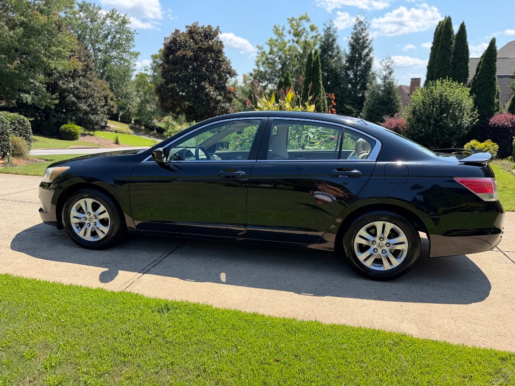 2010 Honda Accord - $11,500