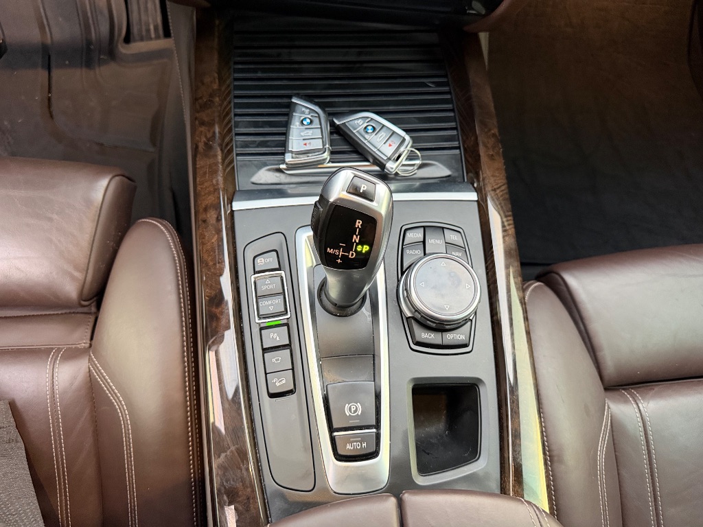 2014 BMW X5 - $11,200