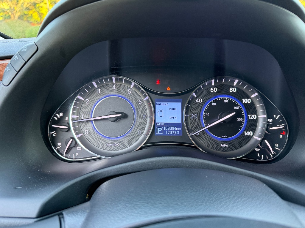 2019 INFINITI QX80 - $16,000