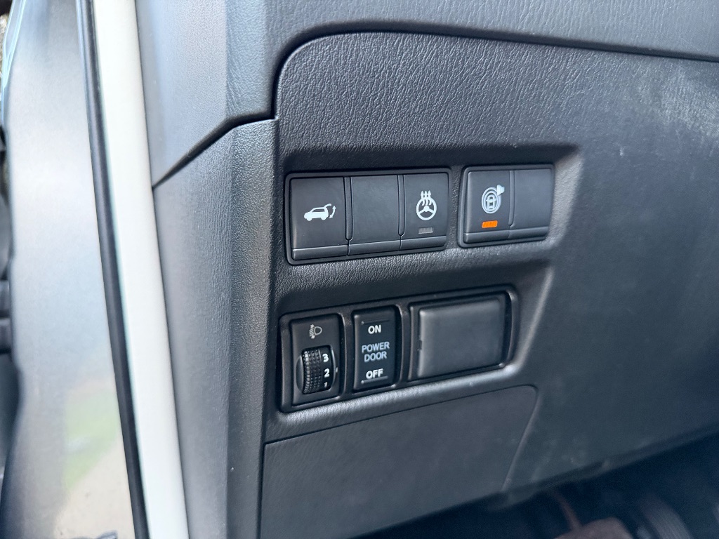 2019 INFINITI QX80 - $16,000