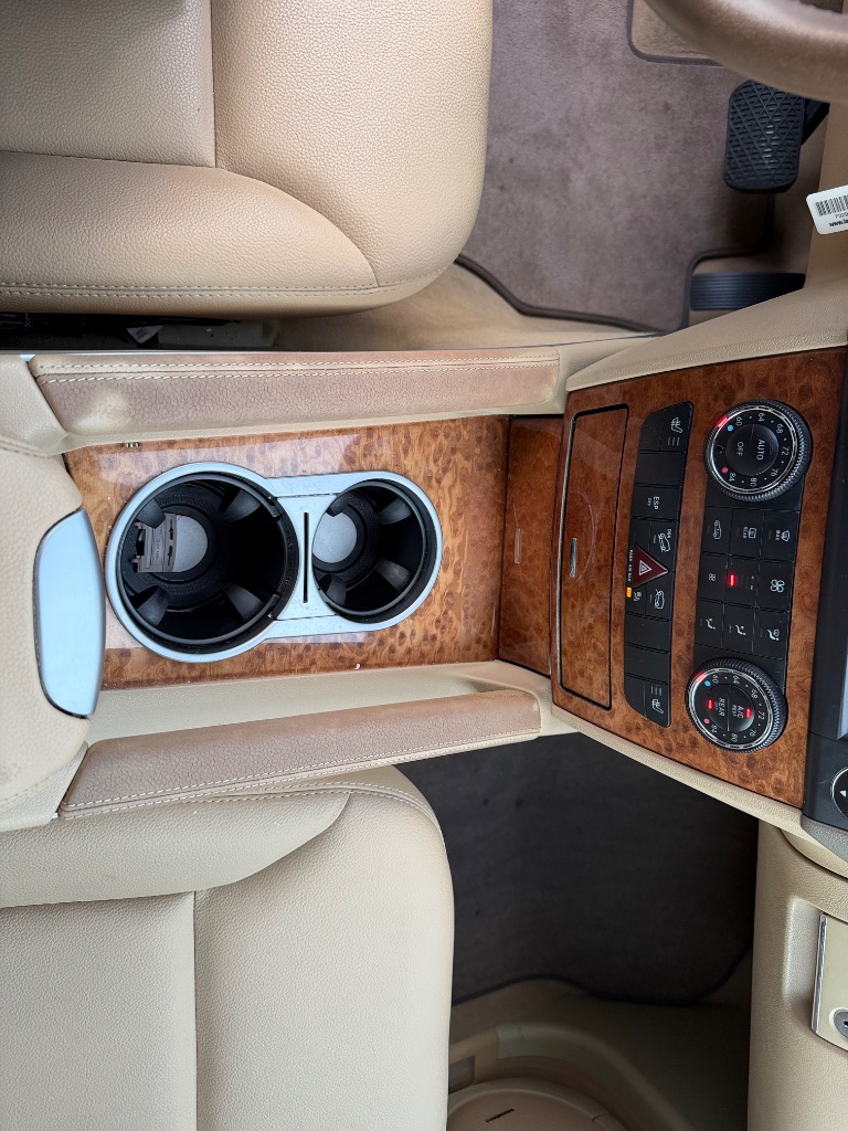 2009 Mercedes-Benz M-Class - $9,000