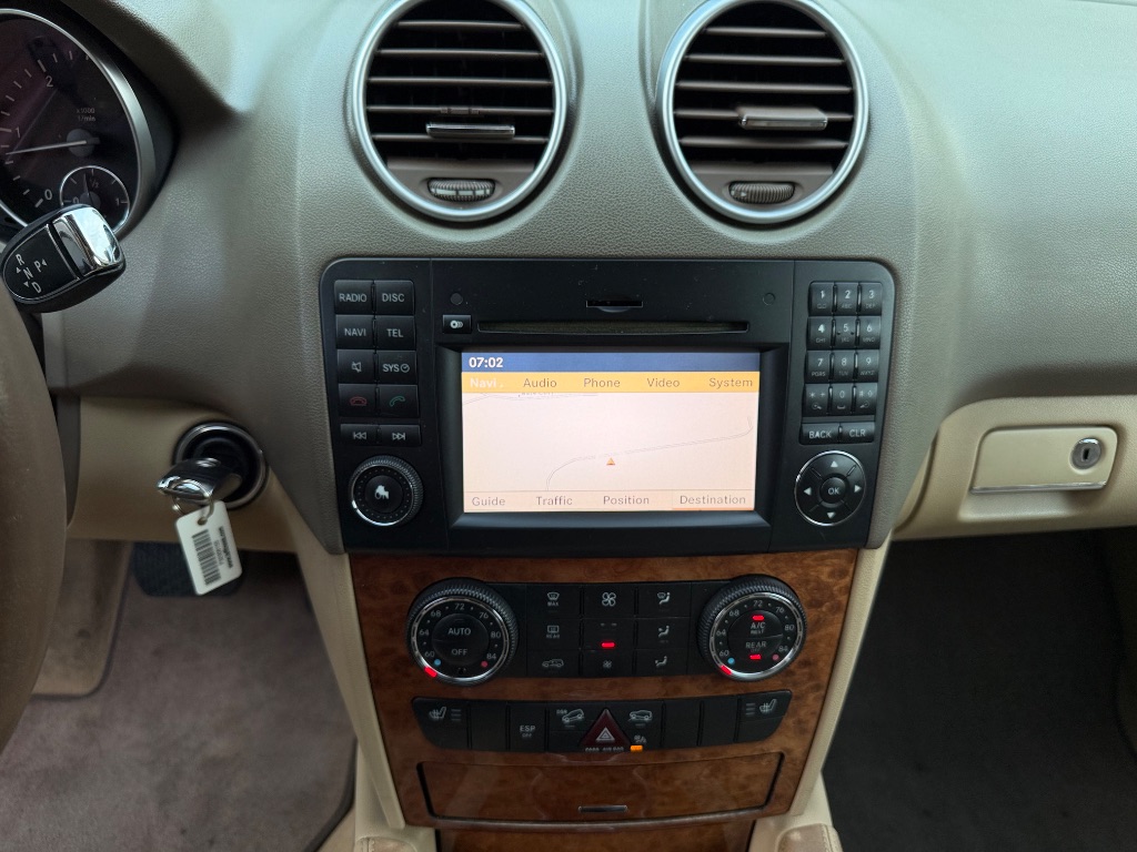 2009 Mercedes-Benz M-Class - $9,000