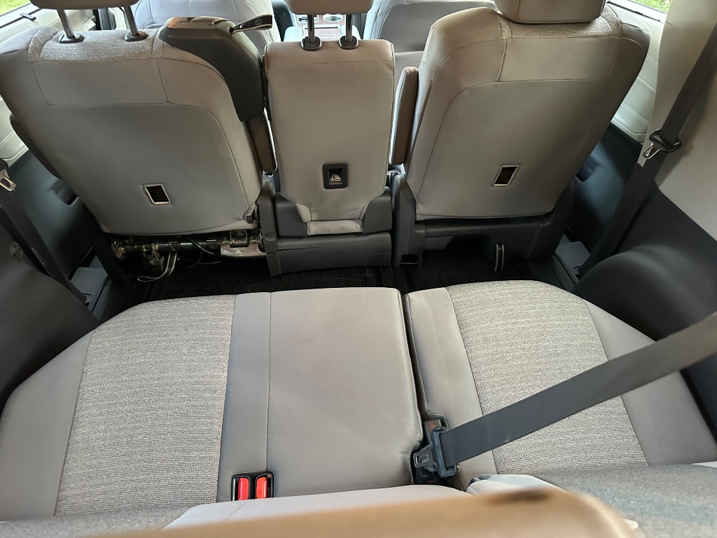 2021 Toyota Sienna - $25,000