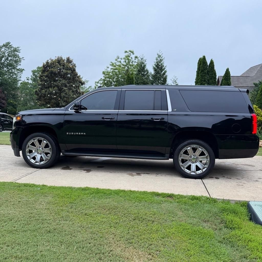 2019 Chevrolet Suburban - $14,000