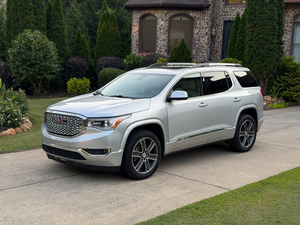 2017 GMC Acadia - $11,700