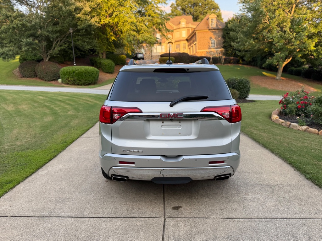 2017 GMC Acadia - $11,700