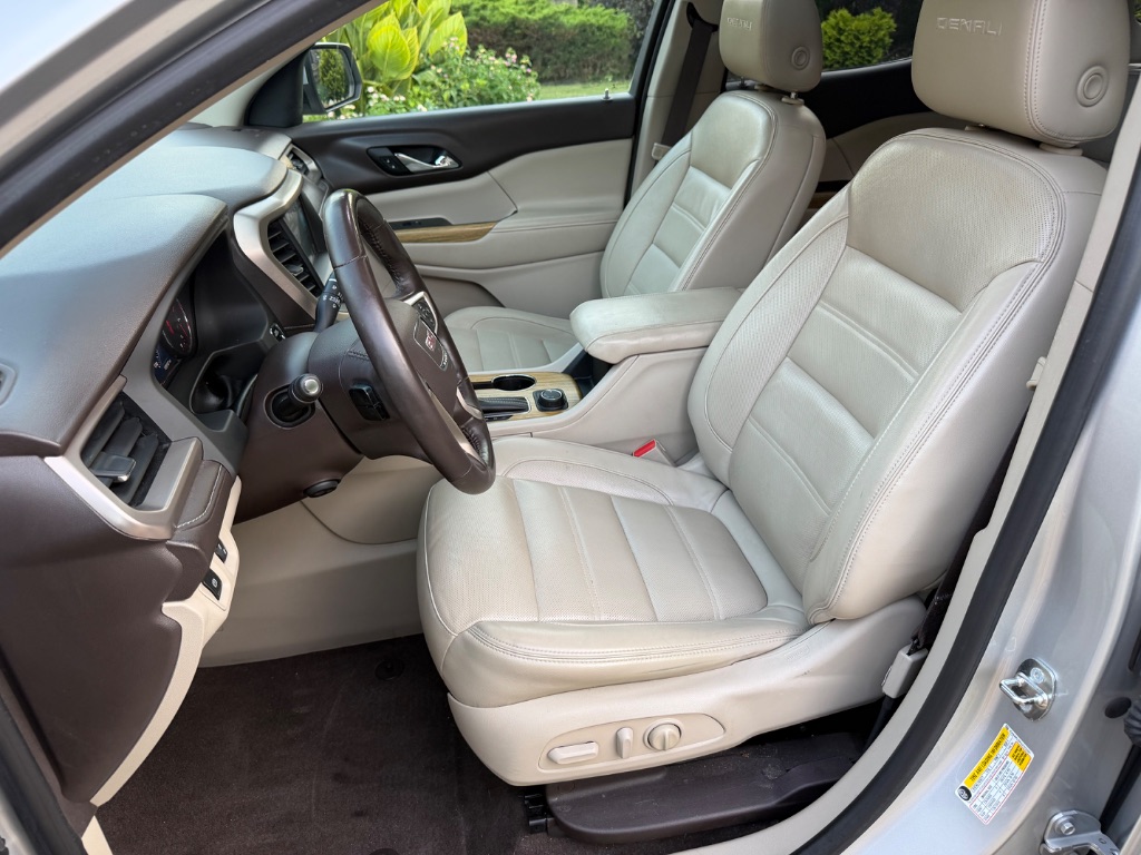 2017 GMC Acadia - $11,700
