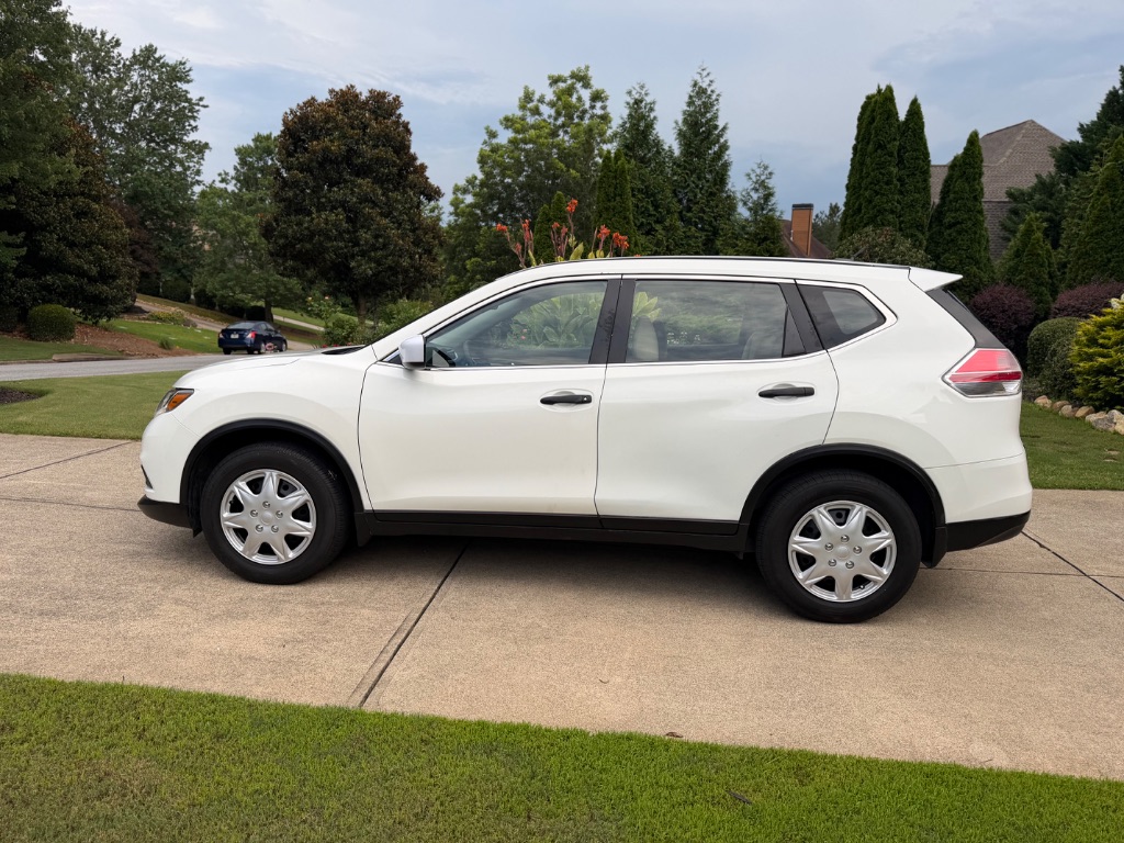 2016 Nissan Rogue - $12,000