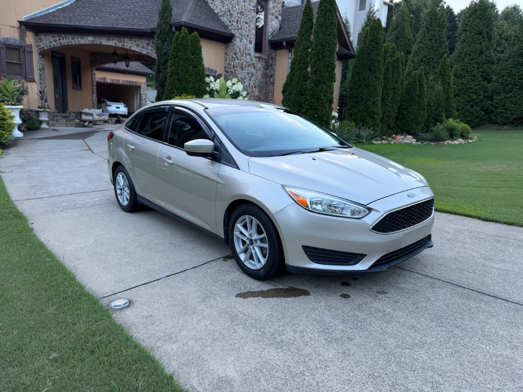 2018 Ford Focus - $10,250