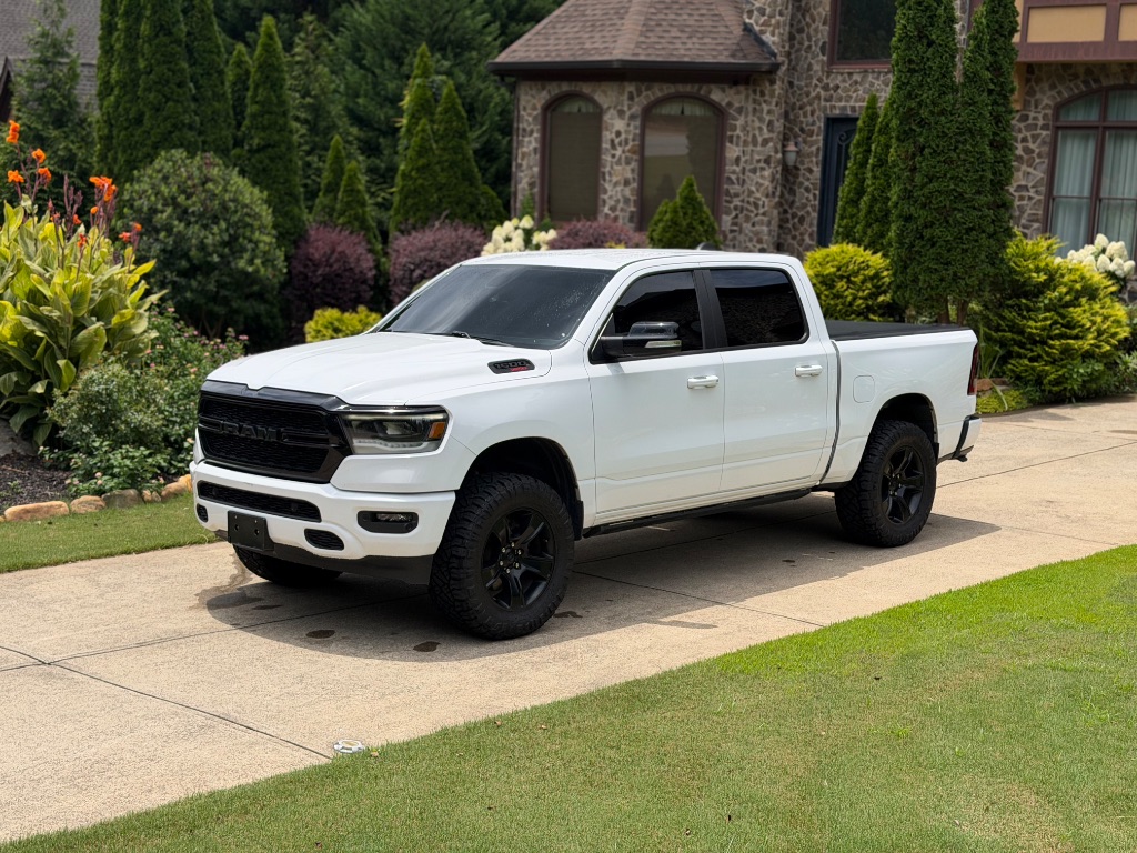 2021 Ram 1500 - $33,000