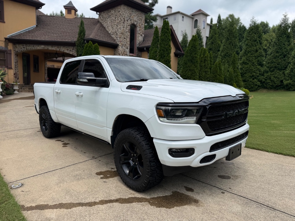 2021 Ram 1500 - $33,000
