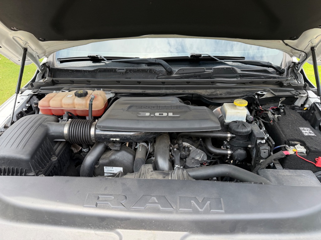 2021 Ram 1500 - $33,000